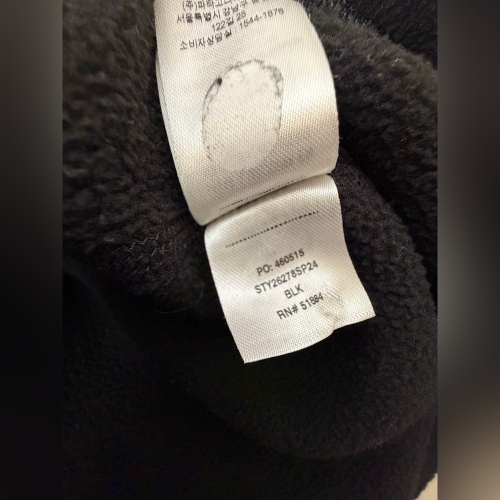 Patagonia Women’s Black Fleece Quarter Zip, Sz LG - Picture 6 of 6
